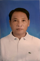 นายบรรเลิง ทุมจันทึก  