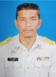 นายนเรตร ทับขุนทด  