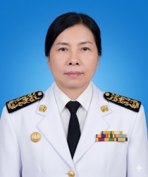 นางนุจรี เปรี่ยมสูงเนิน 